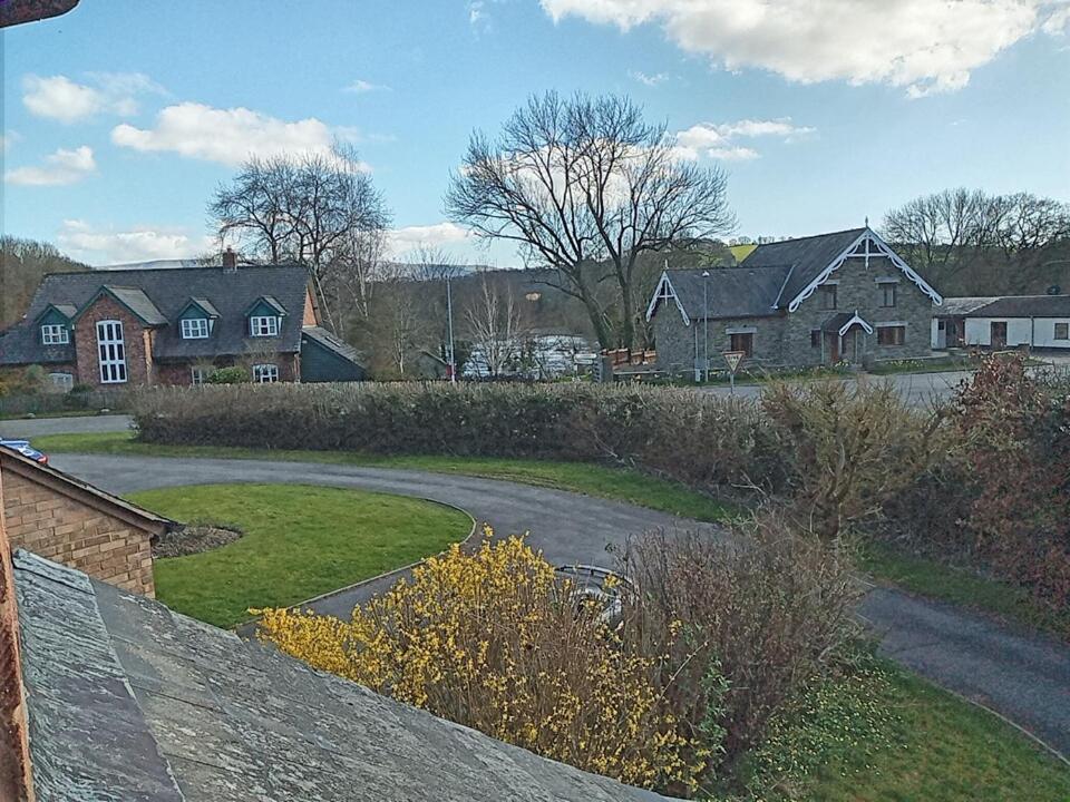 Swn Y Gwy ~ The Sound Of The Wye Lejlighed Brecon Eksteriør billede
